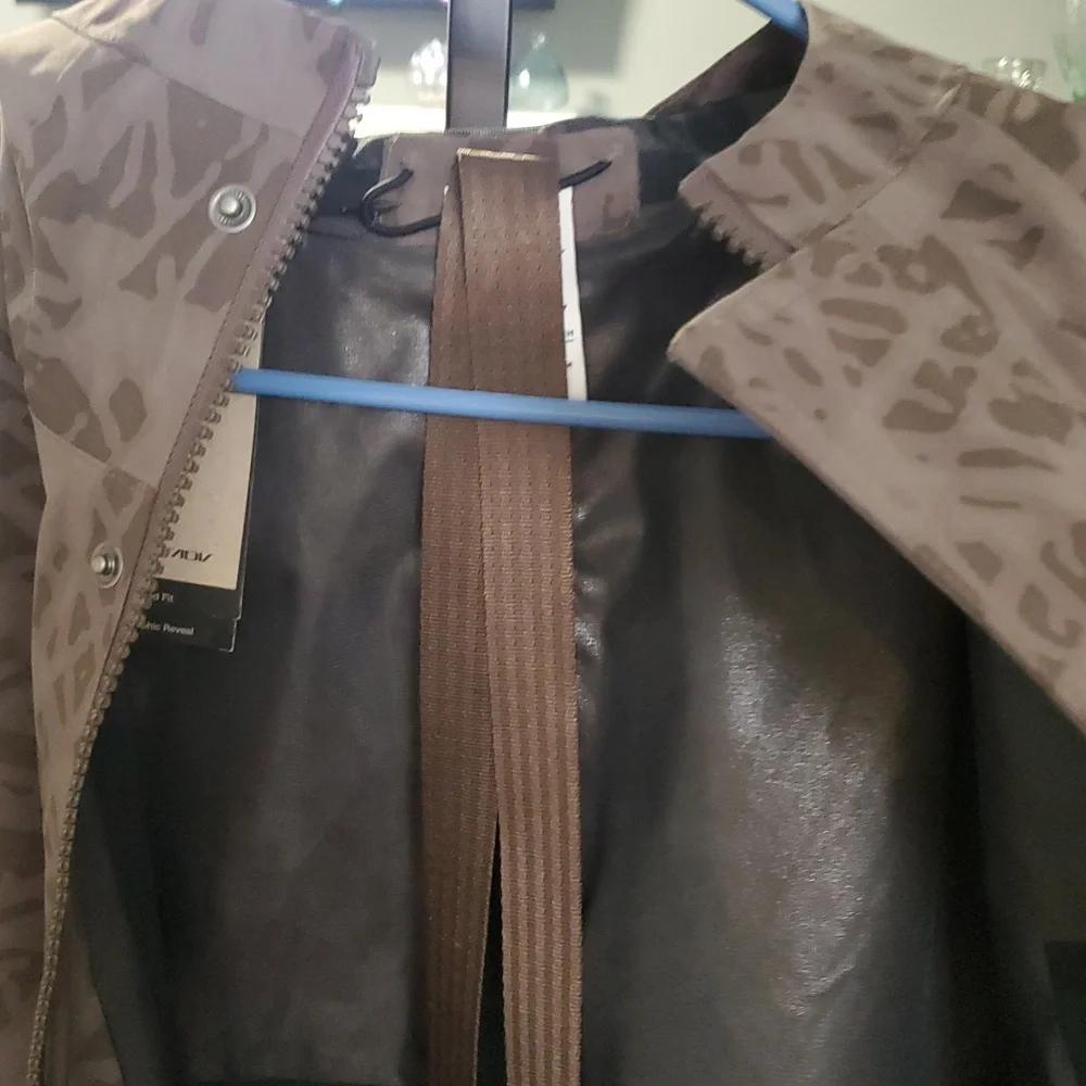 NWT NIKE TECH PACK - Picture 14 of 16